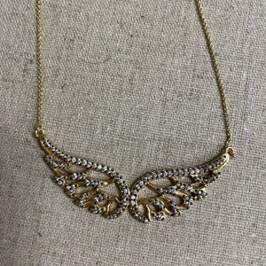 Stella & Dot “Wings” necklace. Adjustable length.
